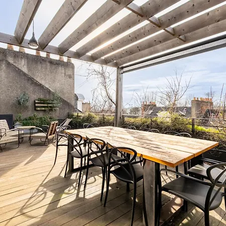 Loft climatisé avec rooftop - Unique à Nantes *